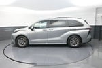 2025 Toyota Sienna XLE 8 Passenger