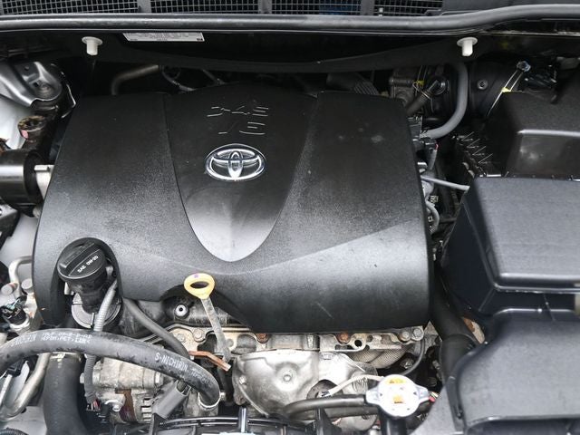 2018 Toyota Sienna XLE 8 Passenger