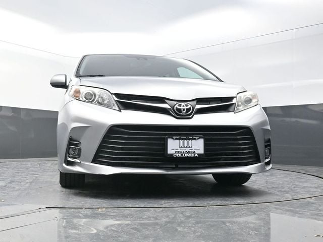 2018 Toyota Sienna XLE 8 Passenger