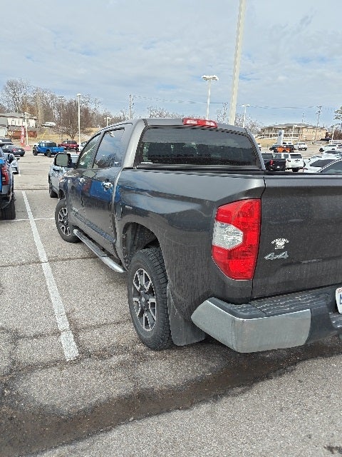 2015 Toyota Tundra SR5