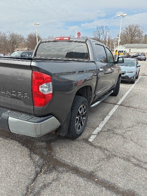 2015 Toyota Tundra SR5