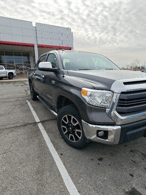 2015 Toyota Tundra SR5