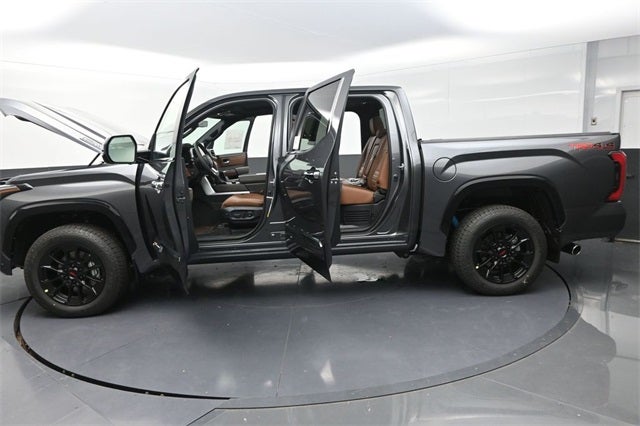 2025 Toyota Tundra Hybrid 1794 Edition