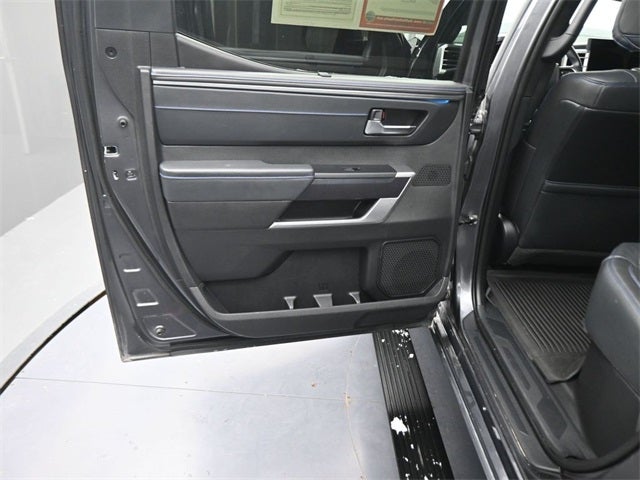 2022 Toyota Tundra Platinum