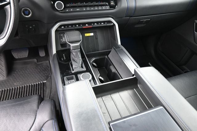 2022 Toyota Tundra Platinum