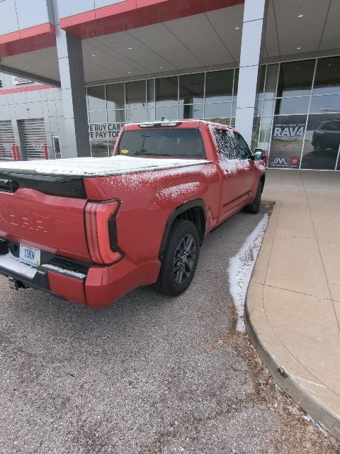 2022 Toyota Tundra Platinum