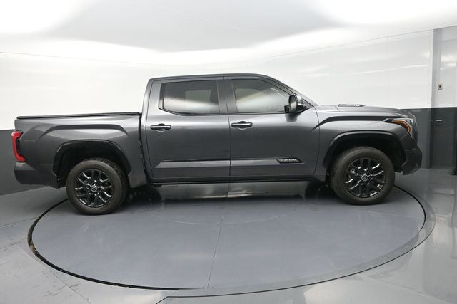 2024 Toyota Tundra Hybrid Platinum
