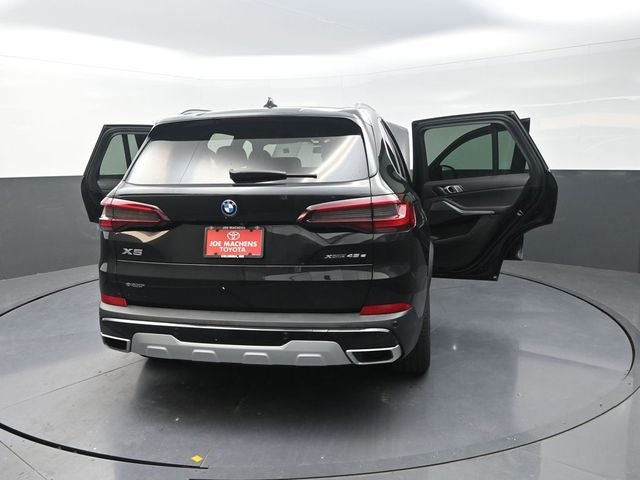2022 BMW X5 xDrive45e