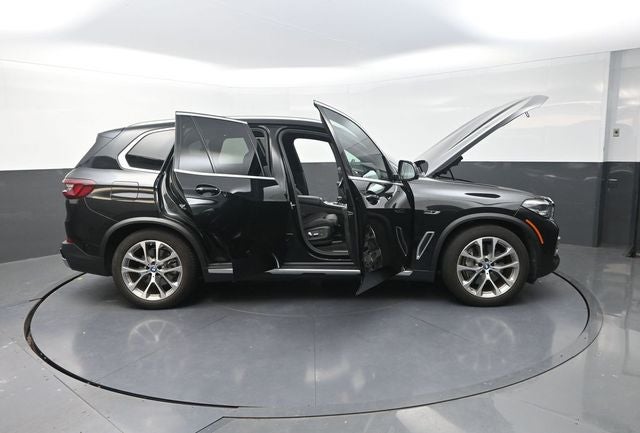 2022 BMW X5 xDrive45e