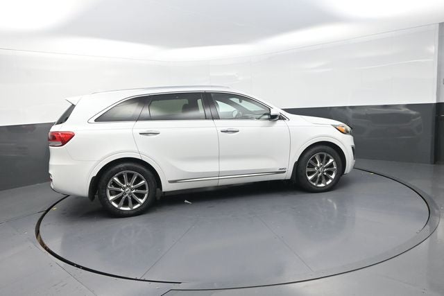 2016 Kia Sorento SX Limited