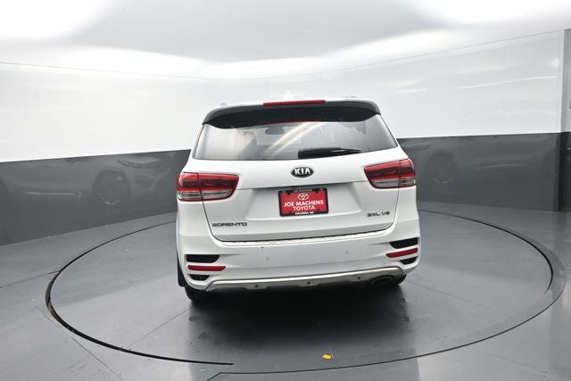 2016 Kia Sorento SX Limited