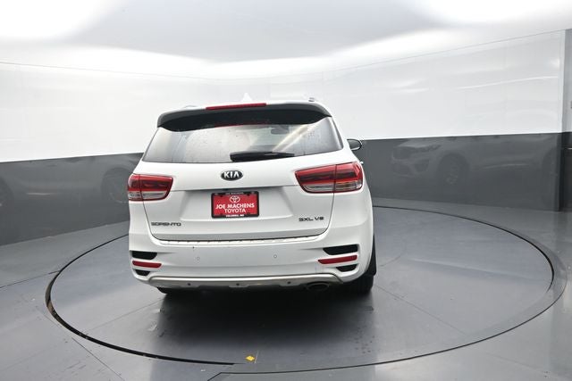 2016 Kia Sorento SX Limited