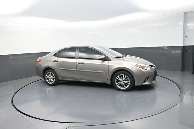 2014 Toyota Corolla LE Plus