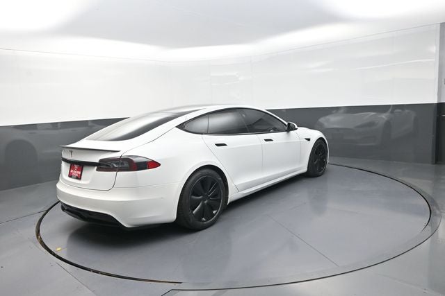 2022 Tesla Model S Base