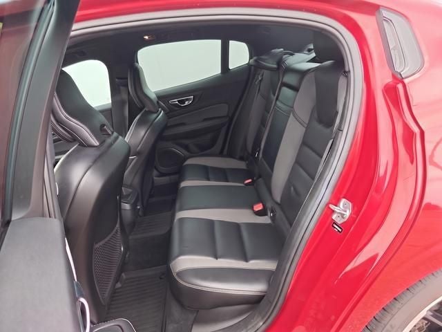 2019 Volvo S60 T6 R-Design