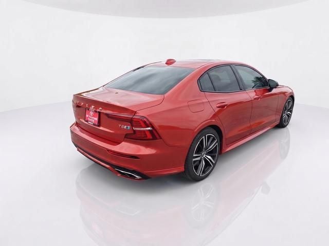 2019 Volvo S60 T6 R-Design