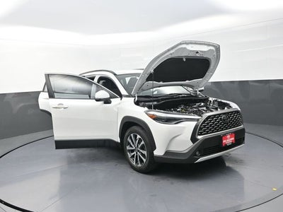 2023 Toyota Corolla Cross XLE