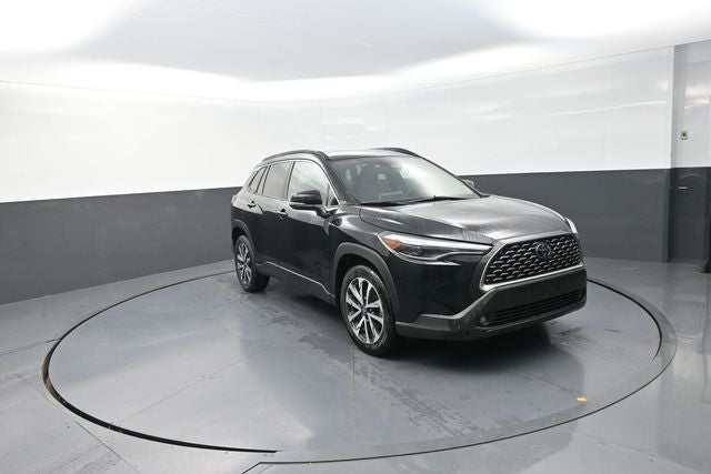 2025 Toyota Corolla Cross XLE