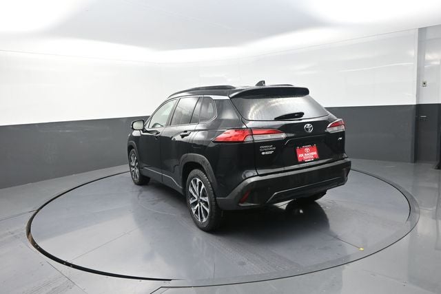 2025 Toyota Corolla Cross XLE