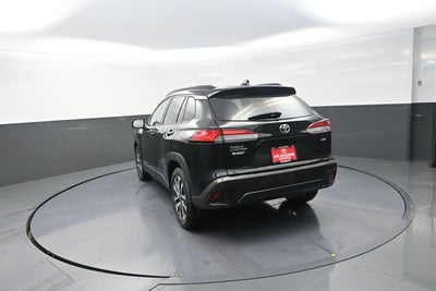 2025 Toyota Corolla Cross XLE