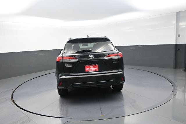2025 Toyota Corolla Cross XLE