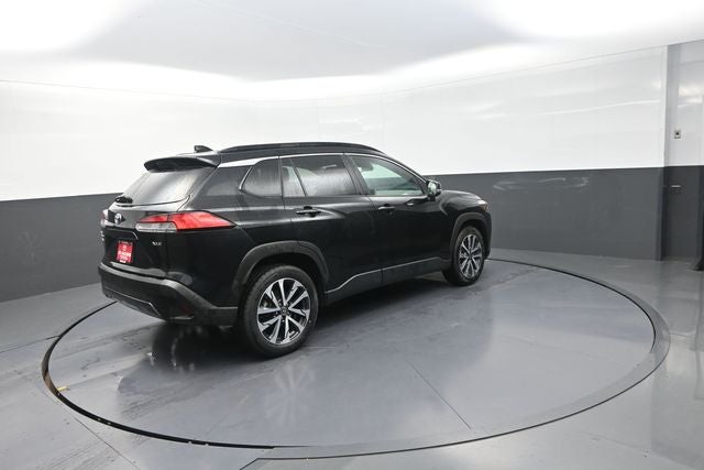 2025 Toyota Corolla Cross XLE