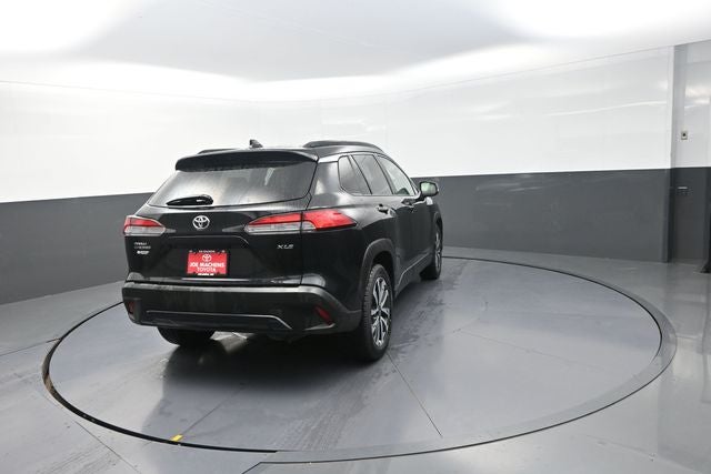 2025 Toyota Corolla Cross XLE