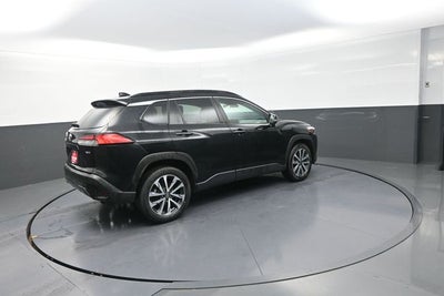 2025 Toyota Corolla Cross XLE