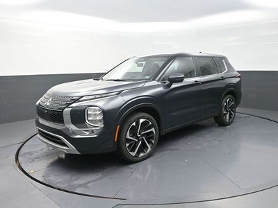 2024 Mitsubishi Outlander SE Black Edition
