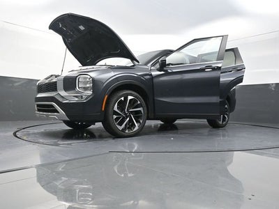 2024 Mitsubishi Outlander SE Black Edition