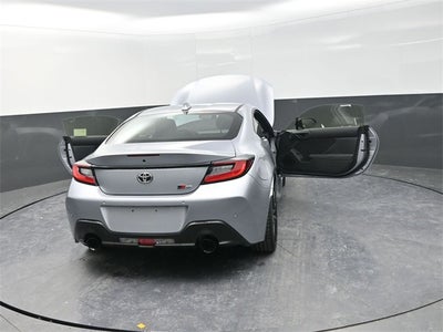 2025 Toyota GR86 Base