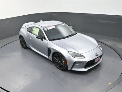 2025 Toyota GR86 Premium