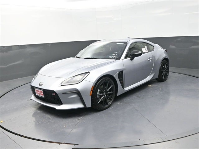 2025 Toyota GR86 Premium