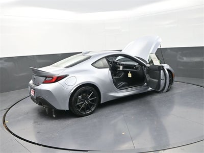 2025 Toyota GR86 Premium