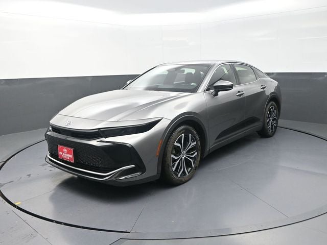 2023 Toyota Crown XLE