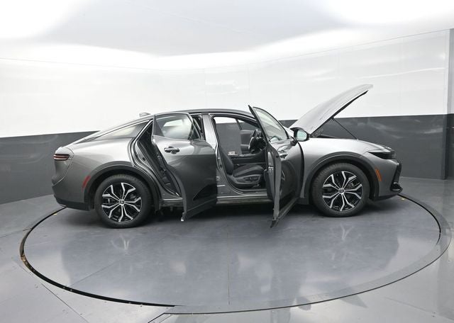 2023 Toyota Crown XLE
