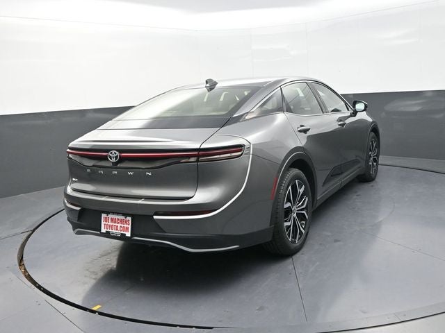 2023 Toyota Crown XLE