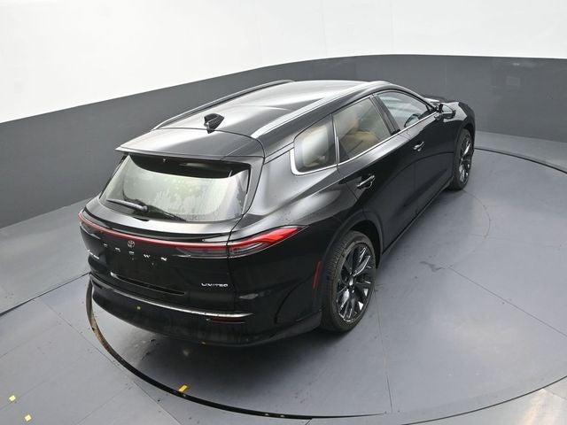 2025 Toyota Crown Signia Limited