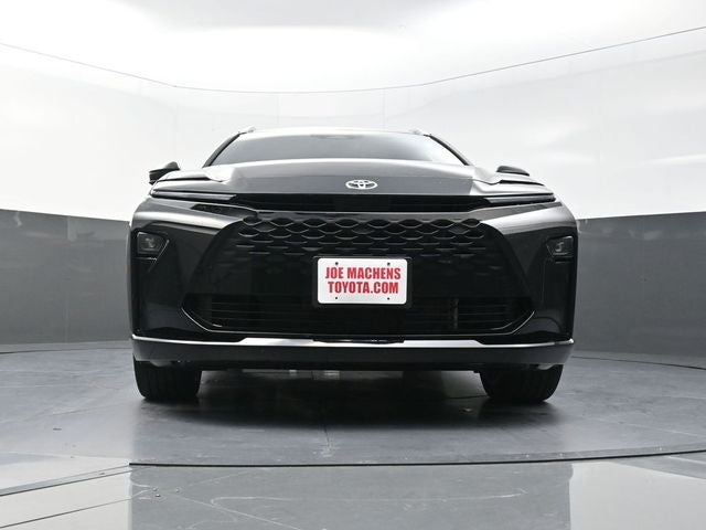 2025 Toyota Crown Signia Limited