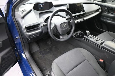 2025 Toyota Prius LE