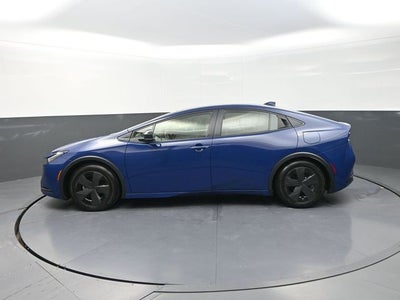 2025 Toyota Prius LE