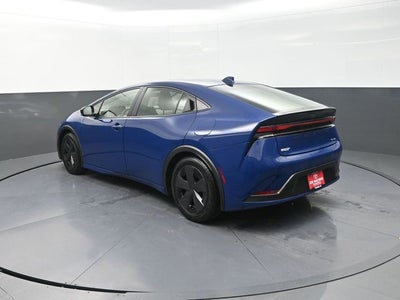 2025 Toyota Prius LE