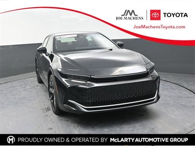 2025 Toyota Crown Platinum