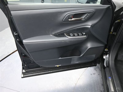 2025 Toyota Crown Platinum