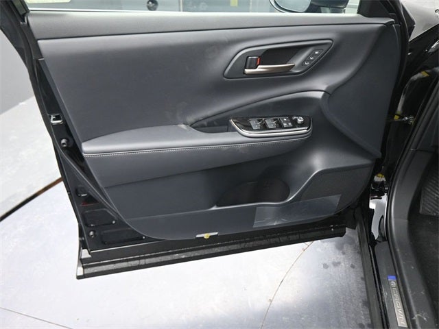 2025 Toyota Crown Platinum