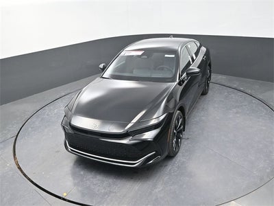 2025 Toyota Crown Platinum