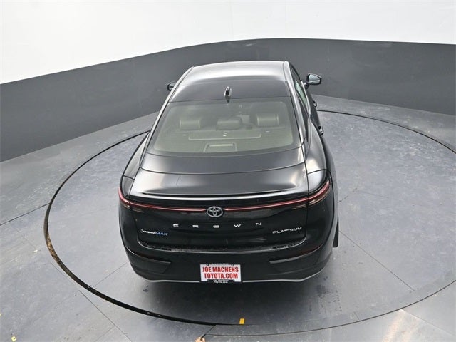 2025 Toyota Crown Platinum