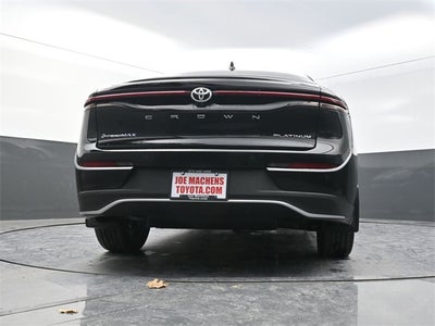 2025 Toyota Crown Platinum