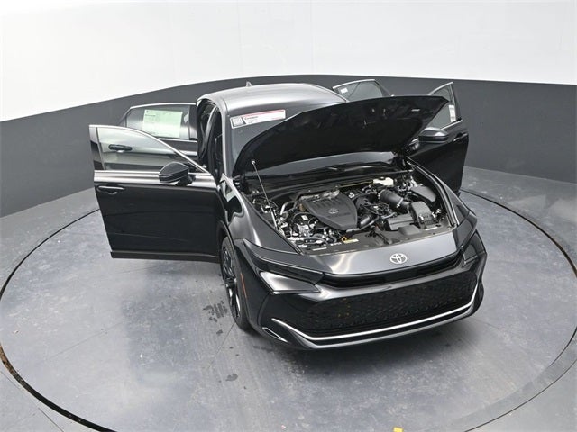 2025 Toyota Crown Platinum