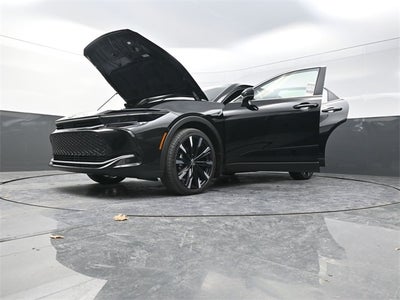 2025 Toyota Crown Platinum